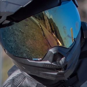 Meet your Posher, Connor